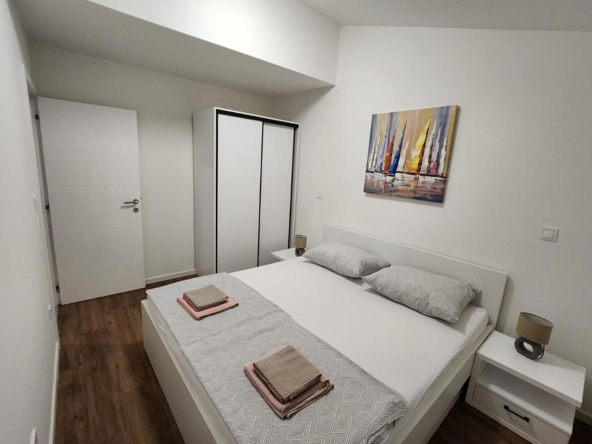 Apartmani M&L I M&J Malinska Zewnętrze zdjęcie